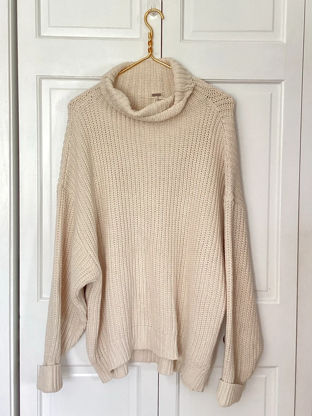 Free People Swim Too Deep Oversized Sweater Small Cream Cowl Neck Chunky Cozy M